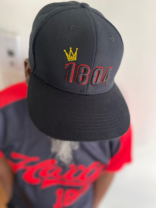 Casquette Noire 1804 – Broderie Rouge & Noire avec Couronne Dorée | Nou Se Hayti